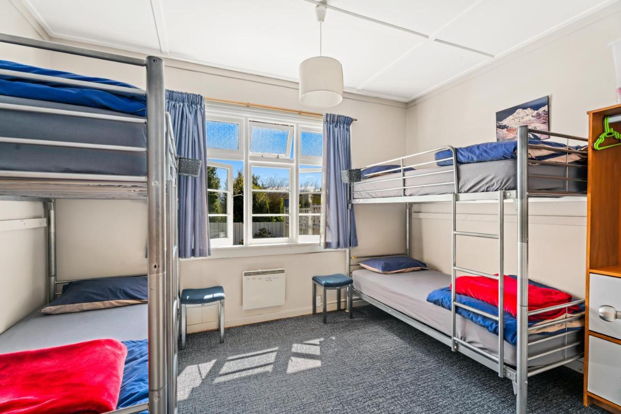 Mountain View Backpackers Hostel Wanaka Exterior photo